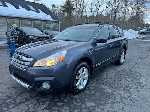 Used 2014 Subaru Outback 2.5i Limited image 3