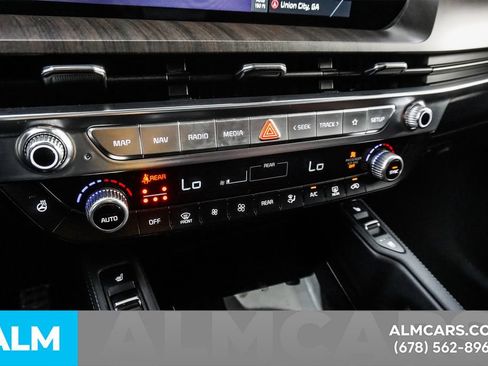 Used 2023 Kia Telluride SX Prestige AWD/4WD image 38