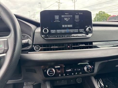 Used 2022 Mitsubishi Outlander SE FWD image 18