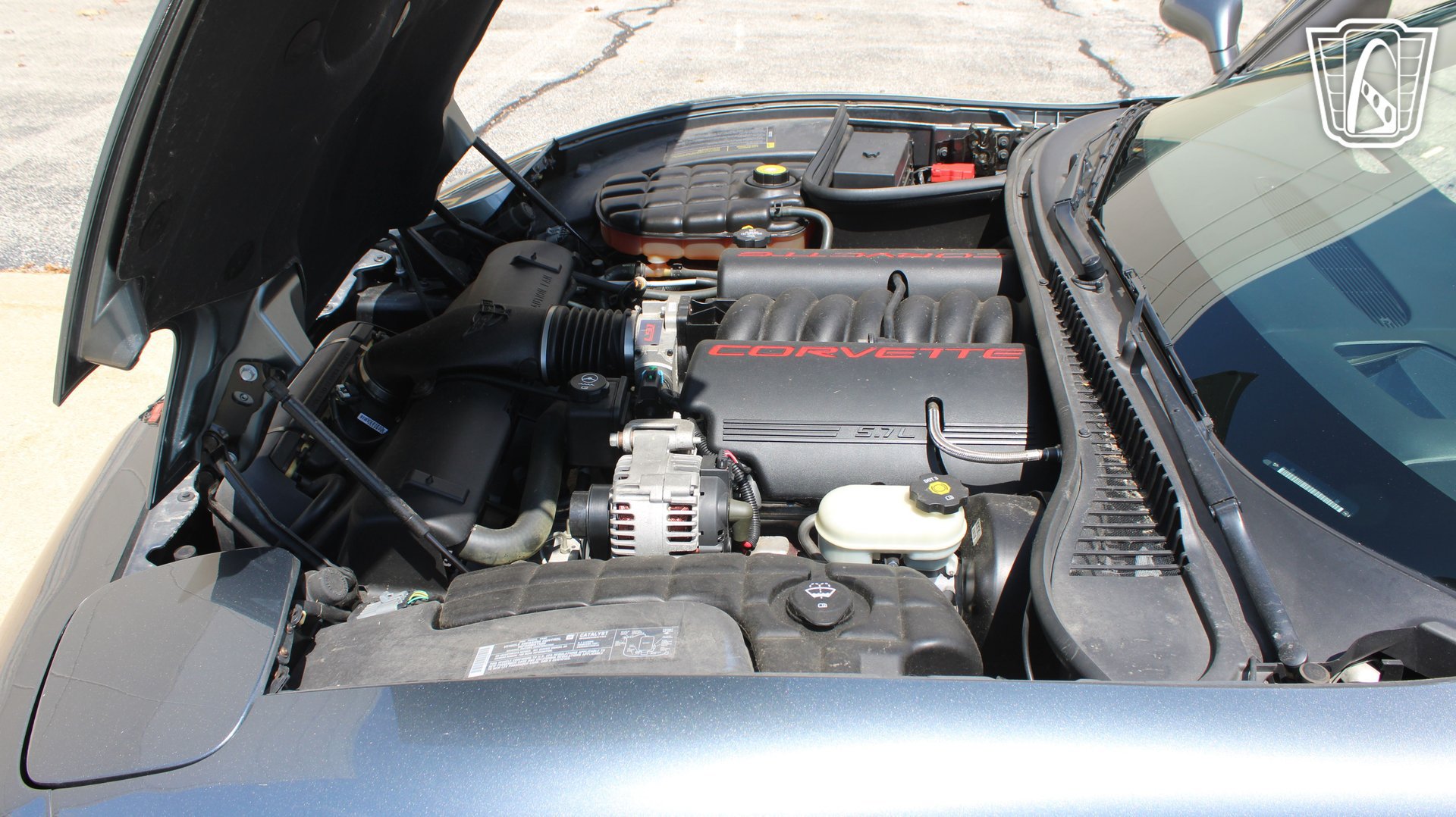Used 2004 Chevrolet Corvette Convertible w/ Preferred Equipment Group RWD image 9