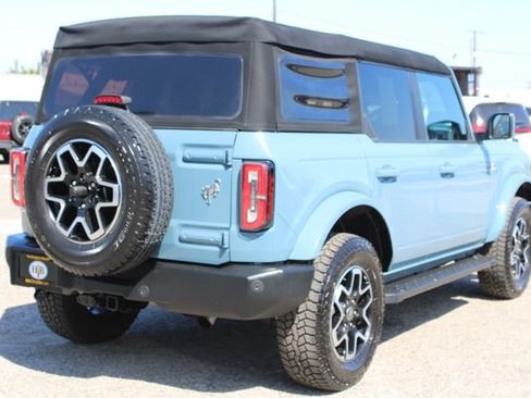Used 2023 Ford Bronco Outer Banks AWD/4WD image 5