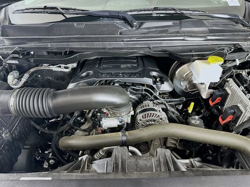 Used 2022 RAM 1500 Big Horn AWD/4WD image 39
