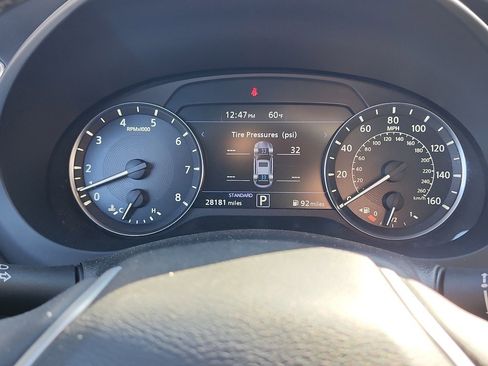 Used 2024 INFINITI QX55 Luxe image 17