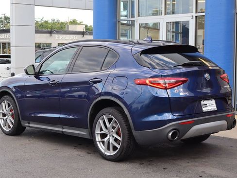 Used 2018 Alfa Romeo Stelvio Sport w/ Quick Order Package 22J Sport image 3
