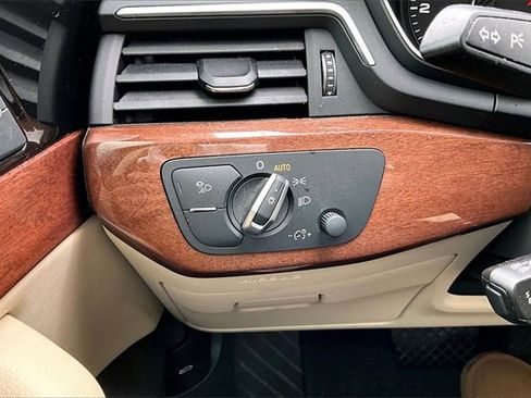 Used 2020 Audi A4 2.0T Premium w/ Convenience Package image 26