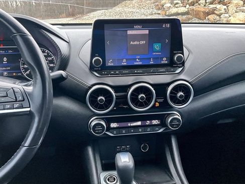 Used 2020 Nissan Sentra SV image 29