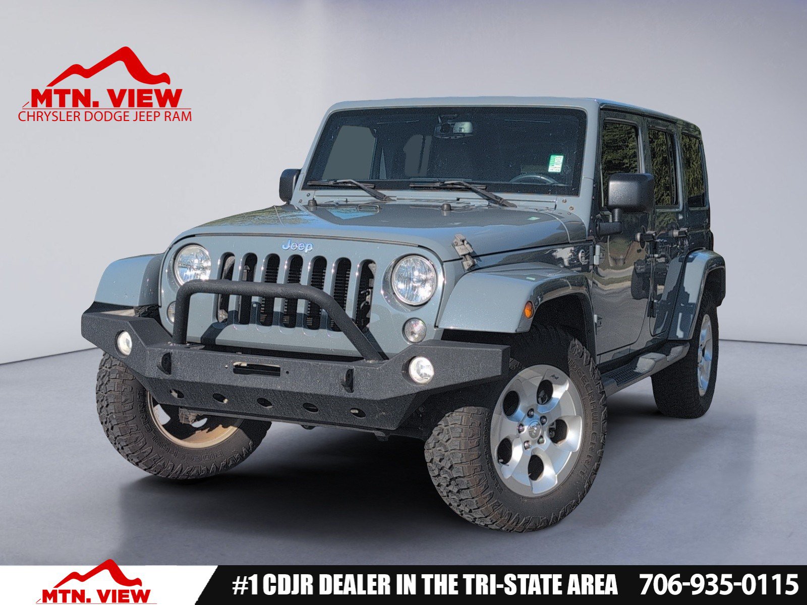 Used 2015 Jeep Wrangler Unlimited Sahara w/ Connectivity Group AWD/4WD image 1