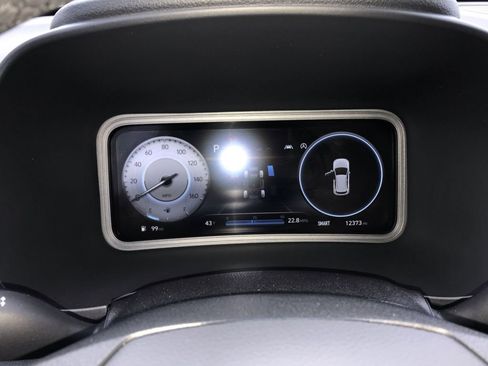 Used 2023 Hyundai Kona Limited w/ Cargo Package image 15