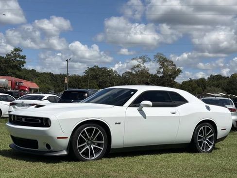 Used 2023 Dodge Challenger R/T RWD image 13