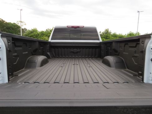 New 2026 Chevrolet Silverado 3500 High Country w/ High Country Premium Package AWD/4WD image 17