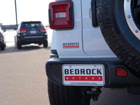 Used 2021 Jeep Wrangler Unlimited Sahara w/ LED Lighting Group image 10