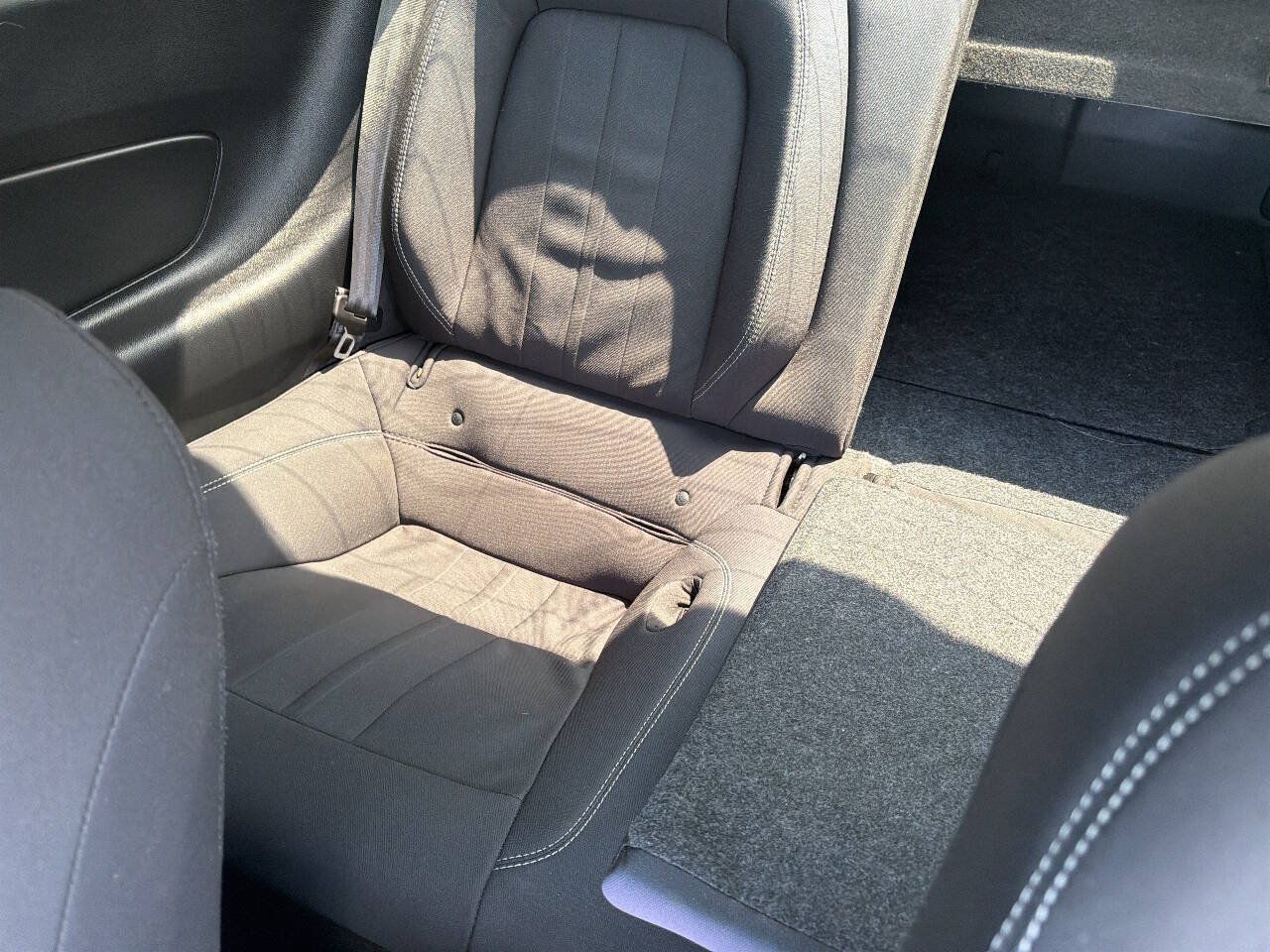 Used 2019 Ford Mustang Coupe RWD image 10