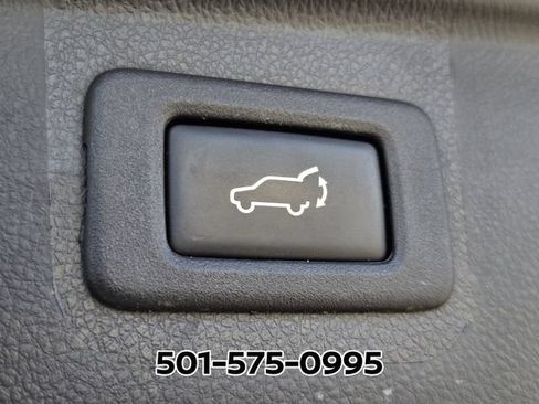Used 2016 Subaru Outback 2.5i Limited AWD/4WD image 17