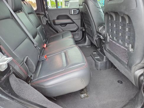Used 2021 Jeep Wrangler Unlimited Rubicon AWD/4WD image 18
