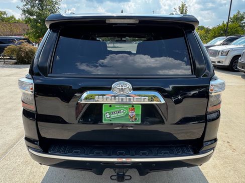 Used 2015 Toyota 4Runner SR5 Premium image 6