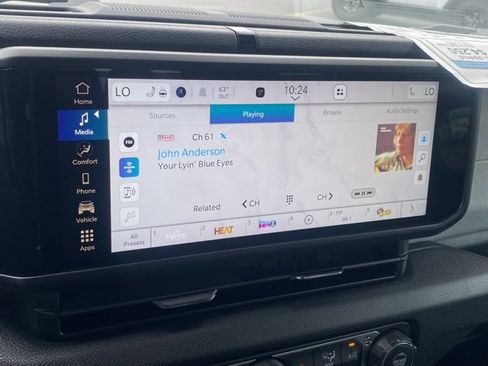 New 2025 Jeep Gladiator Sport image 20