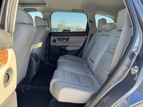 Used 2017 Honda CR-V Touring image 16