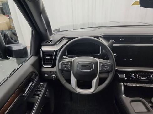 New 2026 GMC Sierra 2500 Denali w/ Max Trailering Package image 12