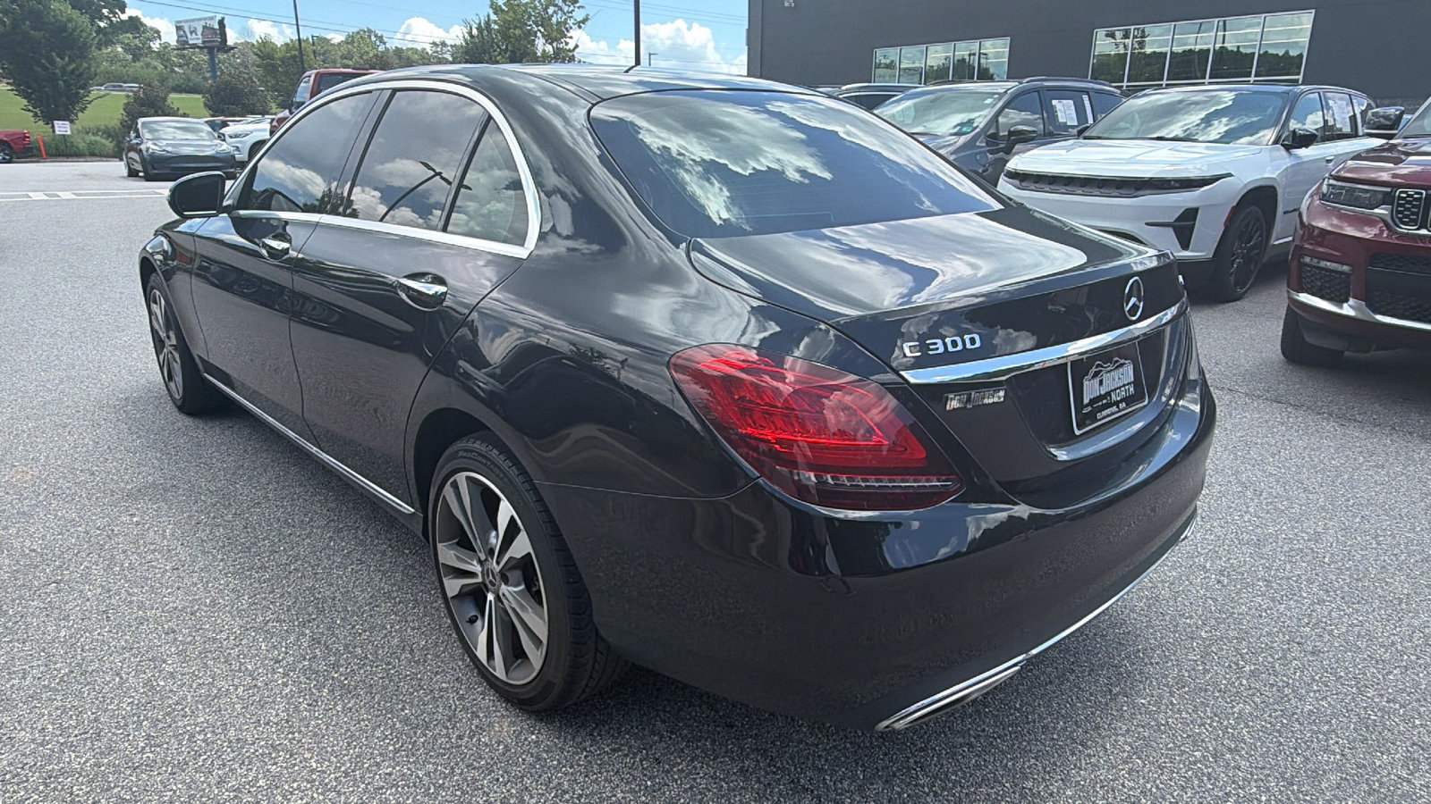 Used 2021 Mercedes-Benz C 300 4MATIC Sedan w/ Premium Package image 10