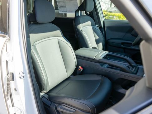 New 2027 Kia Telluride S image 9