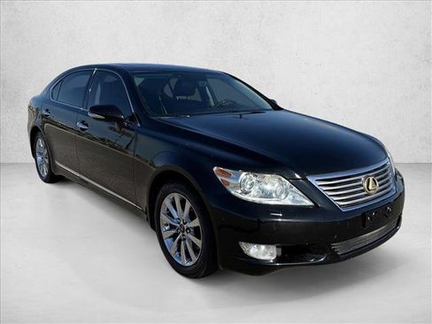 Used 2012 Lexus LS 460 L w/ Luxury Value Edition image 3