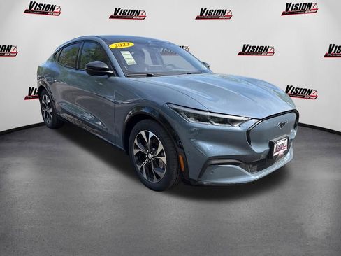 Used 2023 Ford Mustang Mach-E Premium AWD/4WD image 7