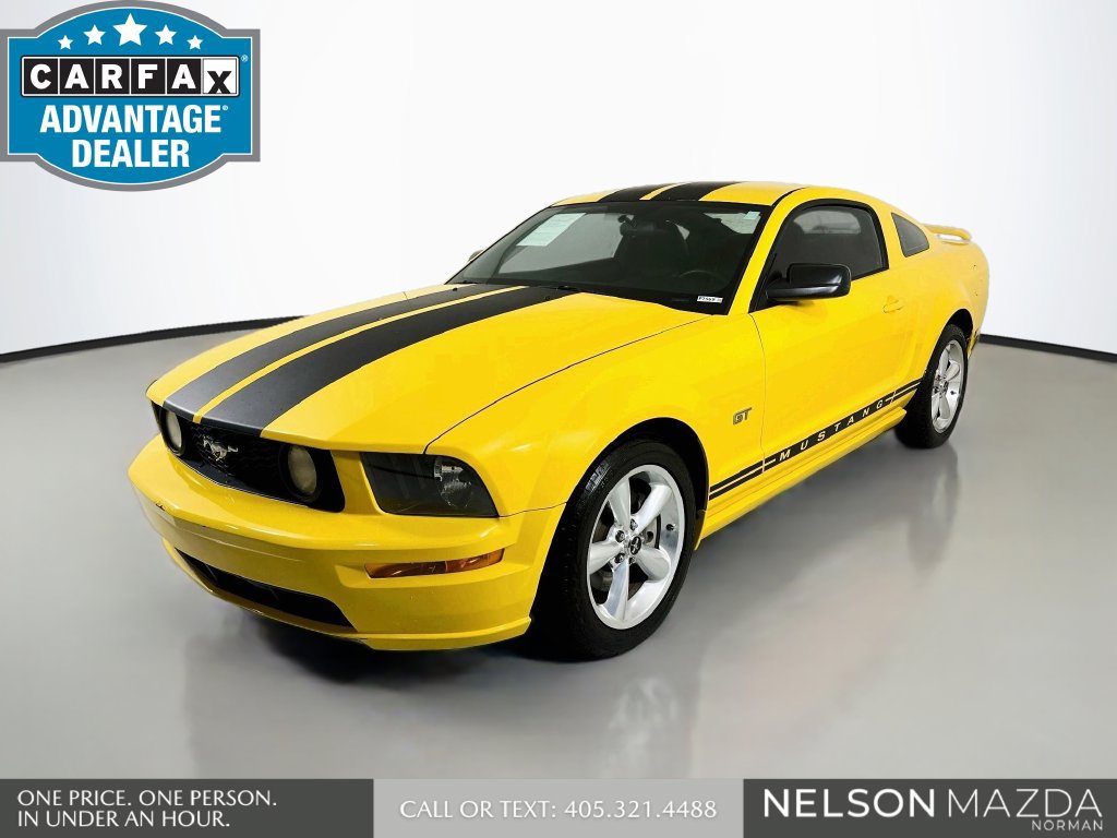 Used 2006 Ford Mustang GT RWD image 1