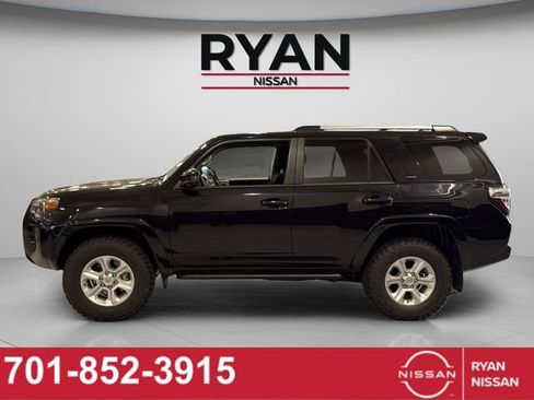Used 2024 Toyota 4Runner SR5 image 6