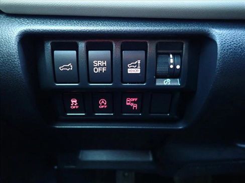 Certified 2023 Subaru Forester Limited AWD/4WD image 26