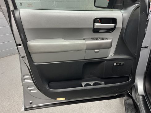 Used 2015 Toyota Sequoia Limited image 16