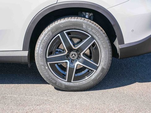 New 2026 Mercedes-Benz GLC 300 4MATIC image 10