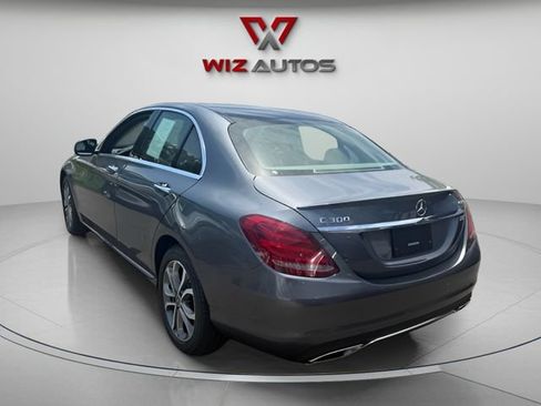 Used 2017 Mercedes-Benz C 300 4MATIC Sedan image 3