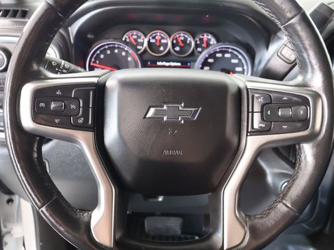 Used 2020 Chevrolet Silverado 1500 RST w/ Texas Edition AWD/4WD image 3