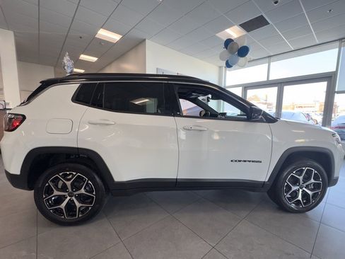 New 2026 Jeep Compass Limited w/ Sun, Sound & Navigation Group image 8