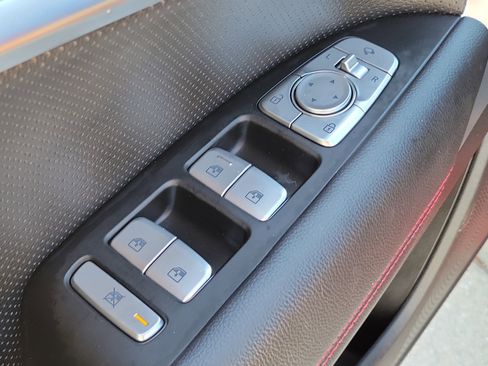 Used 2023 Genesis G70 2.0T w/ Sport Prestige Package image 23