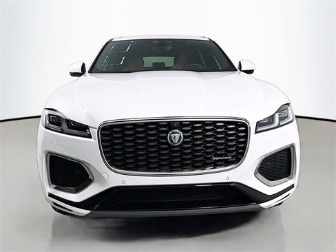 Used 2024 Jaguar F-PACE R-Dynamic S image 2