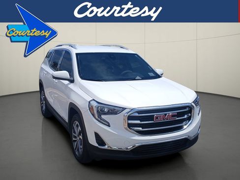 Used 2020 GMC Terrain SLT w/ Preferred Package FWD image 1