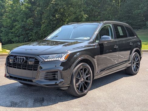 Used 2023 Audi Q7 3.0T Premium Plus w/ Premium Plus Package AWD/4WD image 5