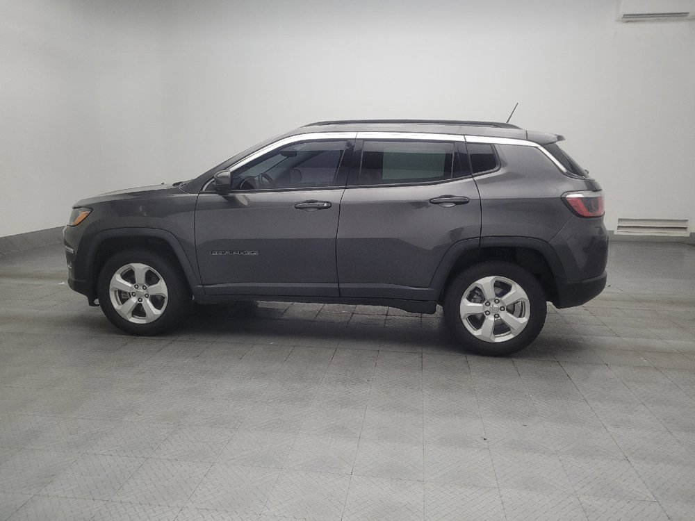 Used 2020 Jeep Compass Latitude w/ Cold Weather Group AWD/4WD image 3