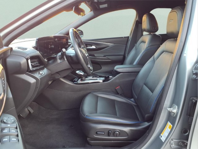 Used 2024 Buick Envista Sport Touring w/ Convenience I Package FWD image 14