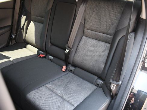 Used 2025 Nissan Rogue SV AWD/4WD image 22