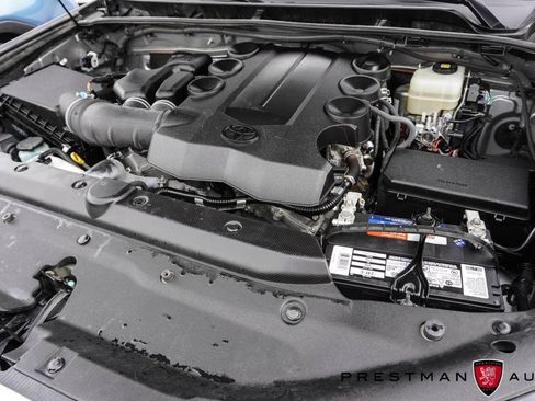 Used 2018 Toyota 4Runner TRD Off-Road Premium image 44