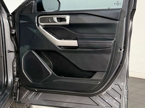 Used 2023 Ford Explorer XLT w/ Equipment Group 202A image 65