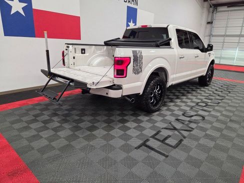 Used 2018 Ford F150 Platinum w/ Equipment Group 701A Luxury image 31