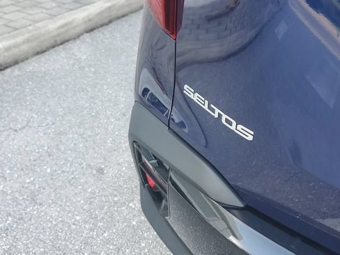 Certified 2024 Kia Seltos S FWD image 8