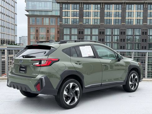 Used 2024 Subaru Crosstrek 2.5i Limited w/ Popular Package #3A AWD/4WD image 9