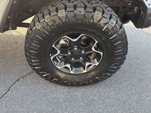 Used 2021 Jeep Wrangler Unlimited Rubicon 4xe w/ Steel Bumper Group AWD/4WD image 43