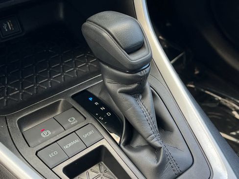 Used 2025 Toyota RAV4 LE FWD image 22