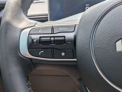 Used 2025 Kia K5 GT FWD image 30