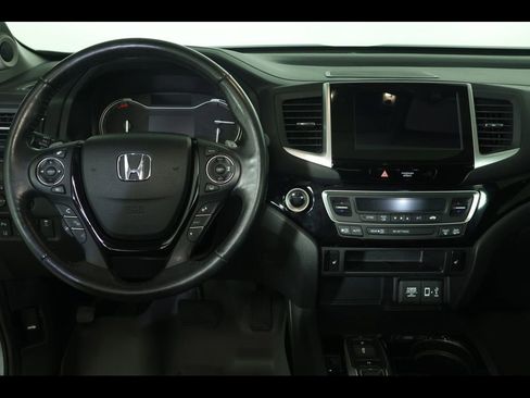 Used 2020 Honda Ridgeline RTL-E image 19